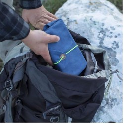 Set de cuisine Opinel "Nomad Outdoor" : 3 couteaux de poche Inox + nappe + planche