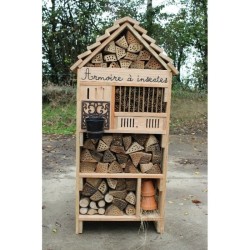 Hôtel armoire à insectes - Modèle 3 avec option papillons et abreuvoir à abeilles - Bois de Mélèze