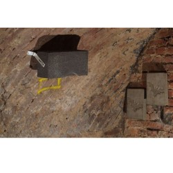 Gîte à chauves-souris pour voûte - Brique - Béton de bois - Schwegler (1GS - 770/4) Gîte à chauves-souris pour voûte - Brique - Béton de bois - Schwegler (1GS - 770/4)
