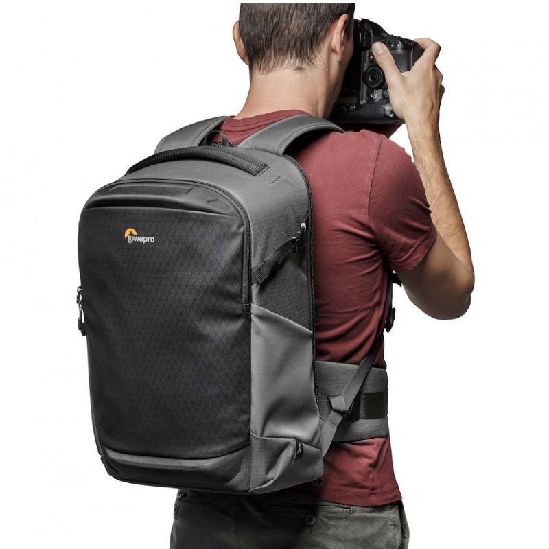 Flipside BP 400 AW III - Sac à dos Lowepro Noir ou Gris Flipside BP 400 AW III - Sac à dos Lowepro Noir ou Gris