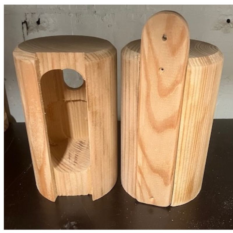 Nichoir "Happy Birds"  trou ovale pour Moineau, ... – Bois de mélèze - Europlay