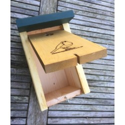 Nichoir LRBPO 26 mm - Toit lasure naturelle verte Nichoir LRBPO 26 mm - Toit lasure naturelle verte
