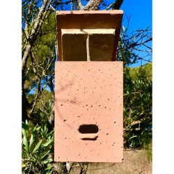 Gîte à chauves-souris à suspendre en béton de bois Gîte à chauves-souris à suspendre en béton de bois