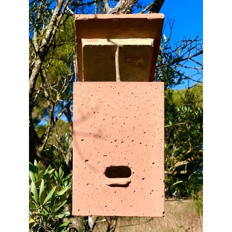 Gîte à chauves-souris à suspendre en béton de bois Gîte à chauves-souris à suspendre en béton de bois