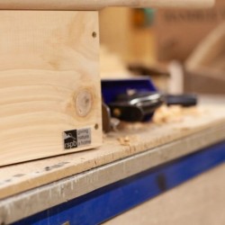 Nichoir pour Faucon crécerelle en bois naturel